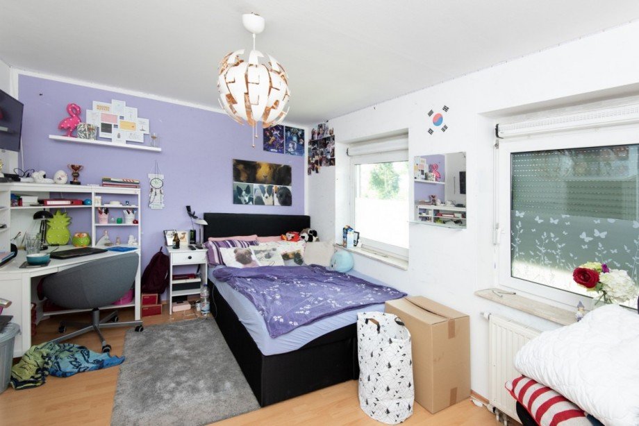 Kinderzimmer- Jugendzimmer (im Grundriss Schlafen) Reihenmittelhaus Barmstedt