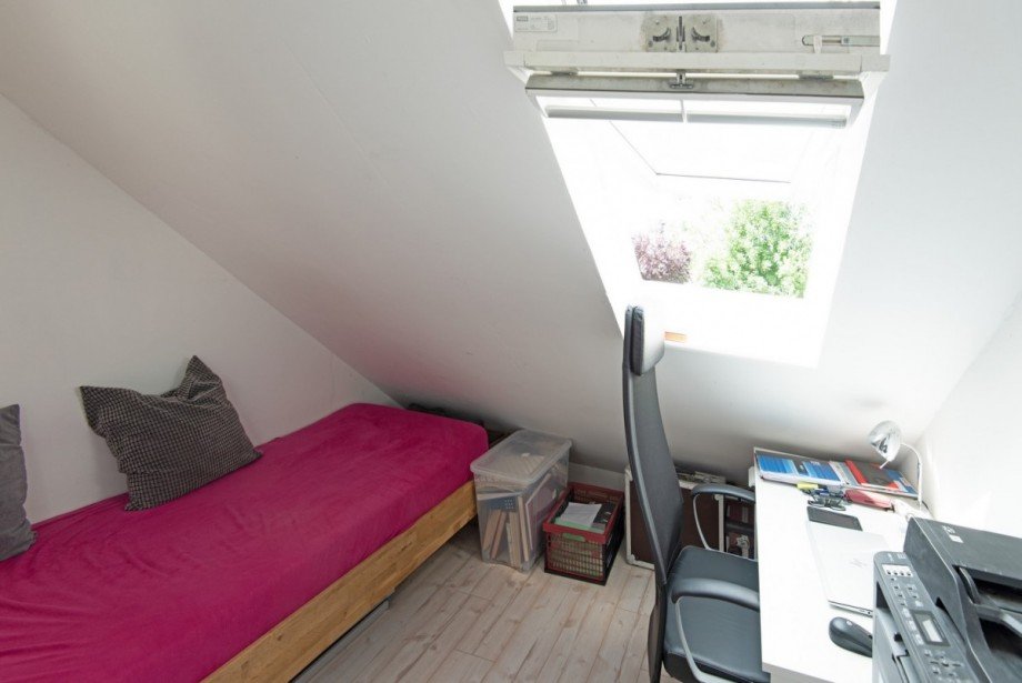 Arbeits- und G�stezimmer Reihenmittelhaus Barmstedt