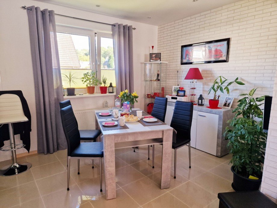 Esszimmer Doppelhaush�lfte Pinneberg