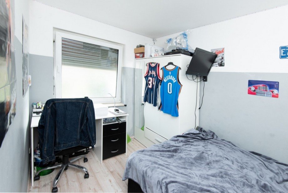 Kinder- Jugendzimmer (im Grundriss Kind 2) Reihenmittelhaus Barmstedt