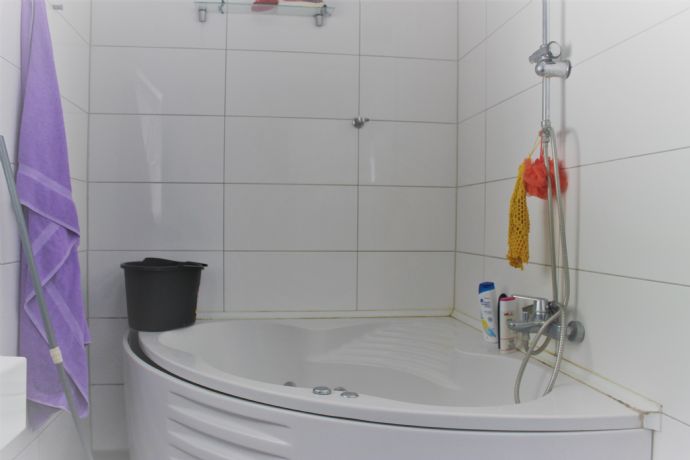 Badezimmer 1 v 2 Einfamilienhaus Pinneberg