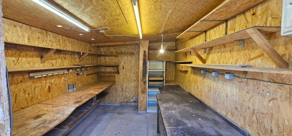 Werkstatt Doppelhaush�lfte L�beck