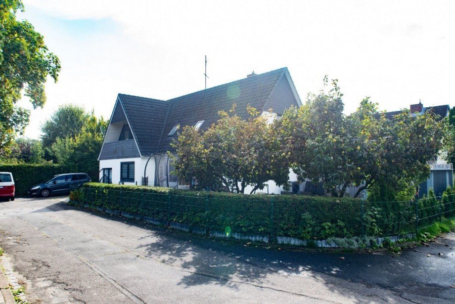 Barmstadt-8627 -(W) Zweifamilienhaus Barmstedt